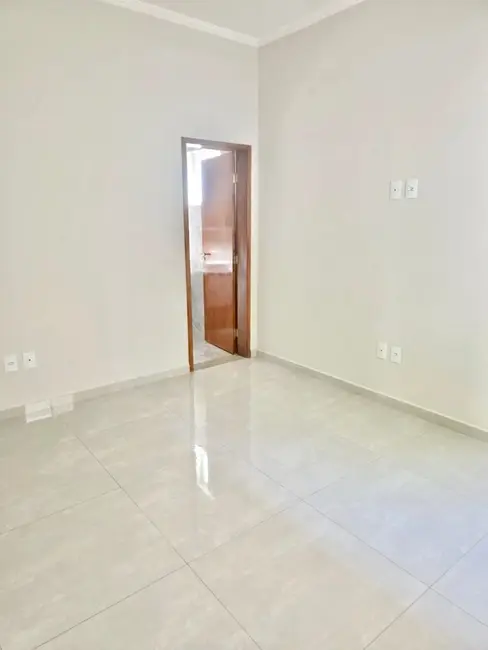 Foto 7 de Casa com 3 quartos à venda, 125m2 em Ipiranga, Pouso Alegre - MG