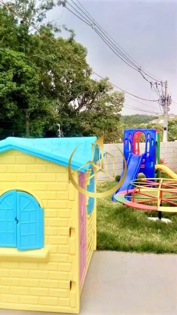 Foto 2 de Apartamento com 2 quartos à venda, 50m2 em Pouso Alegre - MG