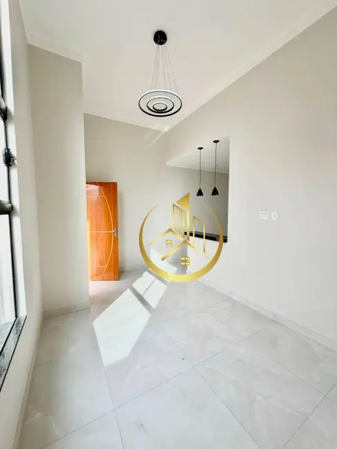 Casa com 2 quartos à venda, 100m2 em Parque Real, Pouso Alegre - MG - imagem 3 Foto 3 de Casa com 2 quartos à venda, 100m2 em Parque Real, Pouso Alegre - MG