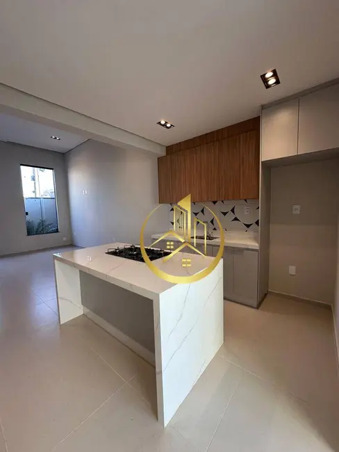 Foto 4 de Casa com 3 quartos à venda, 200m2 em Parque Real, Pouso Alegre - MG