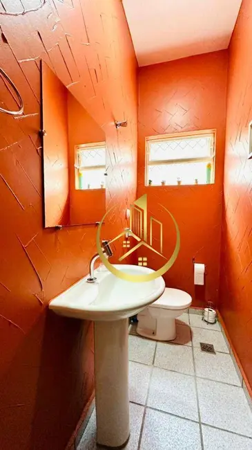 Casa com 4 quartos à venda, 264m2 em Jardim Aureliano, Pouso Alegre - MG - imagem 5 Foto 5 de Casa com 4 quartos à venda, 264m2 em Jardim Aureliano, Pouso Alegre - MG