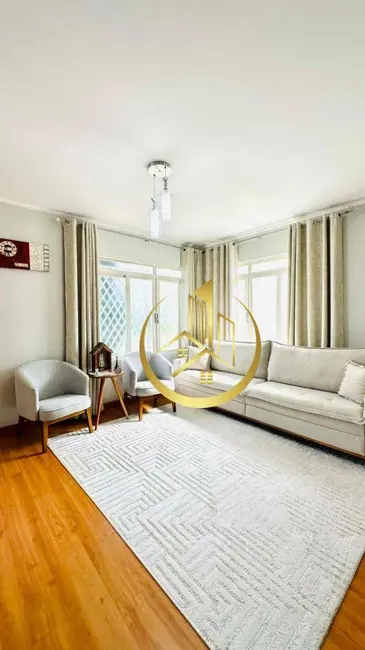 Casa com 4 quartos à venda, 264m2 em Jardim Aureliano, Pouso Alegre - MG - imagem 1 Foto 1 de Casa com 4 quartos à venda, 264m2 em Jardim Aureliano, Pouso Alegre - MG