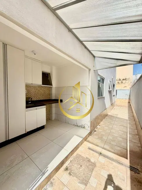 Foto 5 de Apartamento com 2 quartos à venda, 74m2 em Pouso Alegre - MG