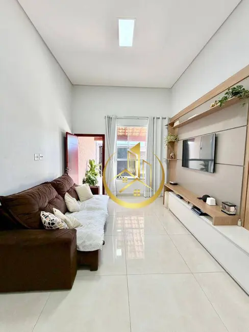 Foto 2 de Casa com 3 quartos à venda, 150m2 em Cidade Vergani, Pouso Alegre - MG
