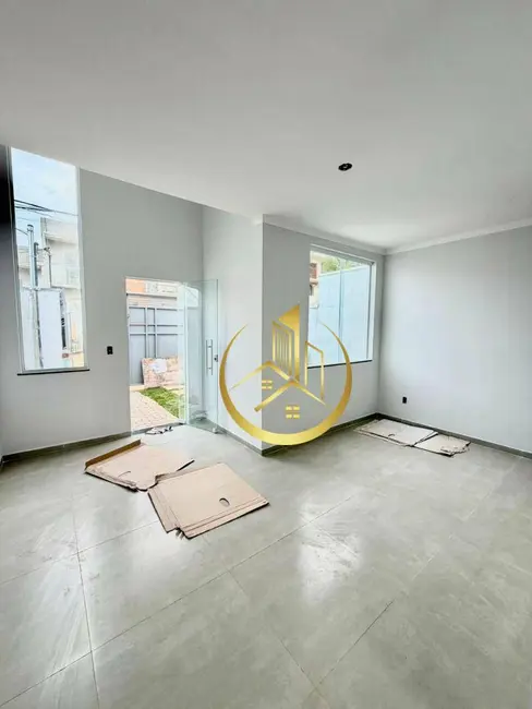 Foto 2 de Casa com 3 quartos à venda, 100m2 em Parque Real, Pouso Alegre - MG