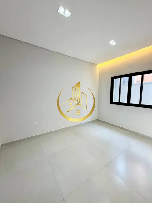 Foto 8 de Casa com 3 quartos à venda, 210m2 em Parque Real, Pouso Alegre - MG