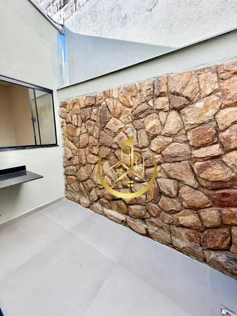 Casa com 3 quartos à venda, 300m2 em São Carlos, Pouso Alegre - MG - imagem 5 Foto 5 de Casa com 3 quartos à venda, 300m2 em São Carlos, Pouso Alegre - MG