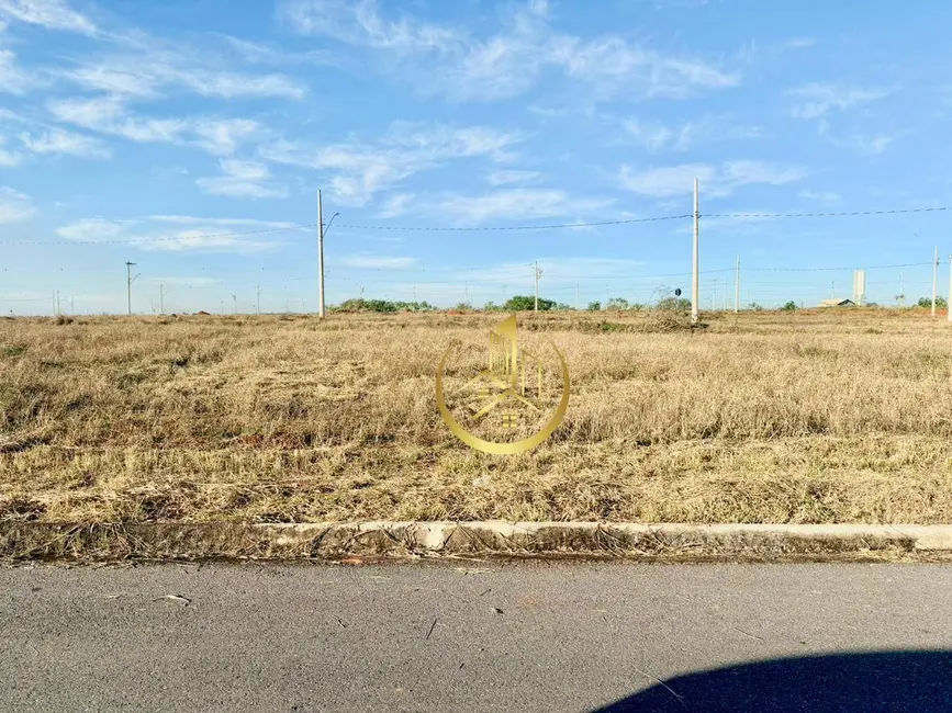 Foto 1 de Terreno / Lote à venda, 386m2 em Pouso Alegre - MG