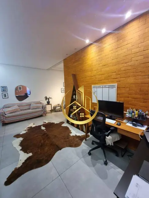 Foto 3 de Casa com 2 quartos à venda, 120m2 em Pouso Alegre - MG