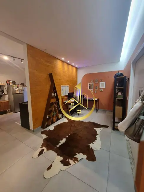 Foto 2 de Casa com 2 quartos à venda, 120m2 em Pouso Alegre - MG