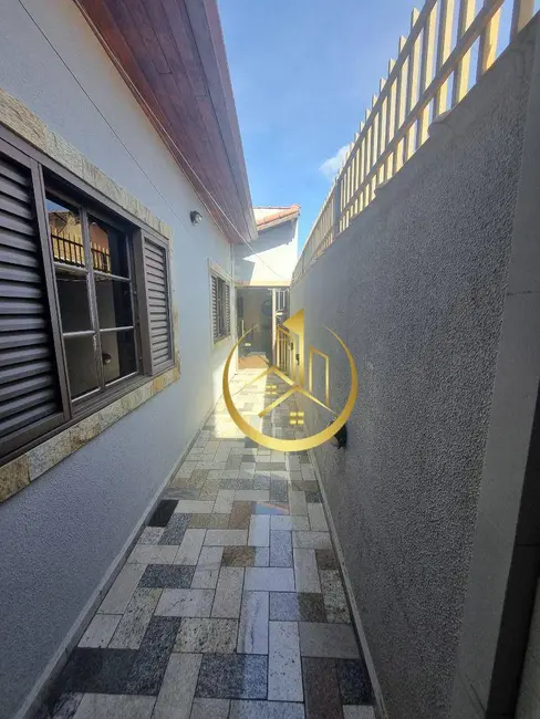 Foto 9 de Casa com 3 quartos à venda, 290m2 em Jardim Olímpico, Pouso Alegre - MG
