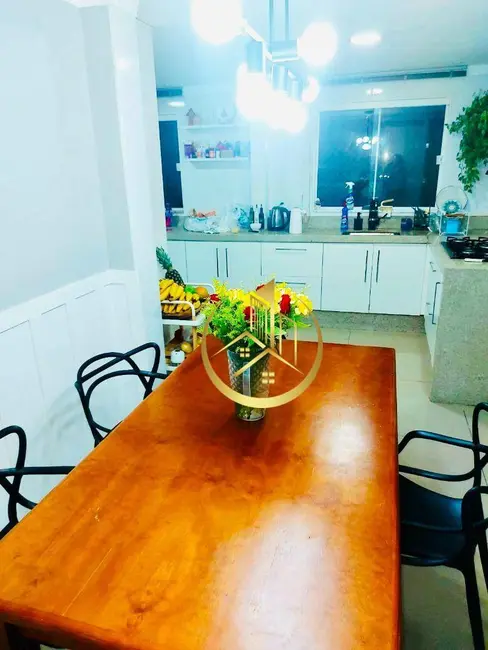 Foto 6 de Apartamento com 3 quartos à venda, 144m2 em Pouso Alegre - MG