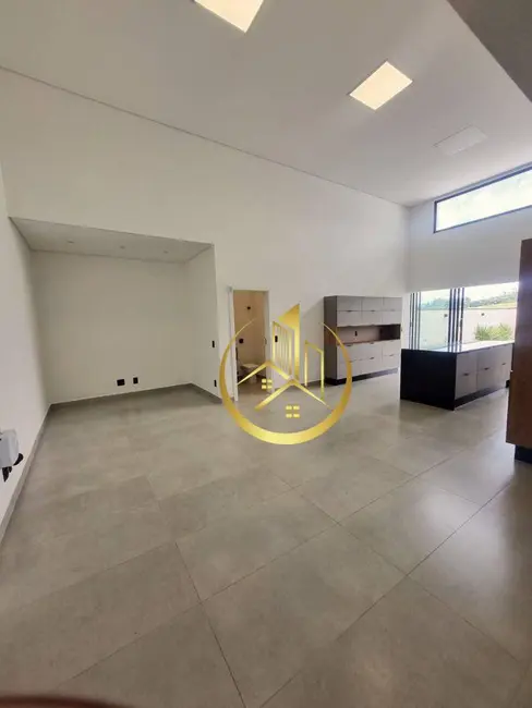 Foto 3 de Casa com 3 quartos à venda, 408m2 em Residencial Astúrias, Pouso Alegre - MG