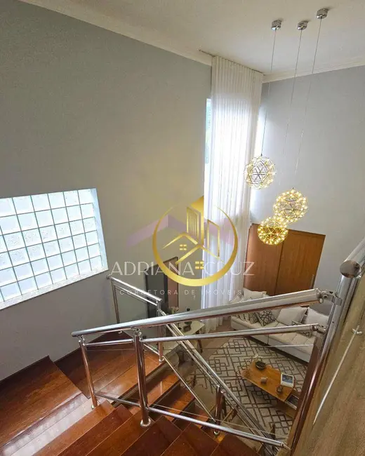Foto 2 de Casa com 3 quartos à venda, 450m2 em Fátima I, Pouso Alegre - MG