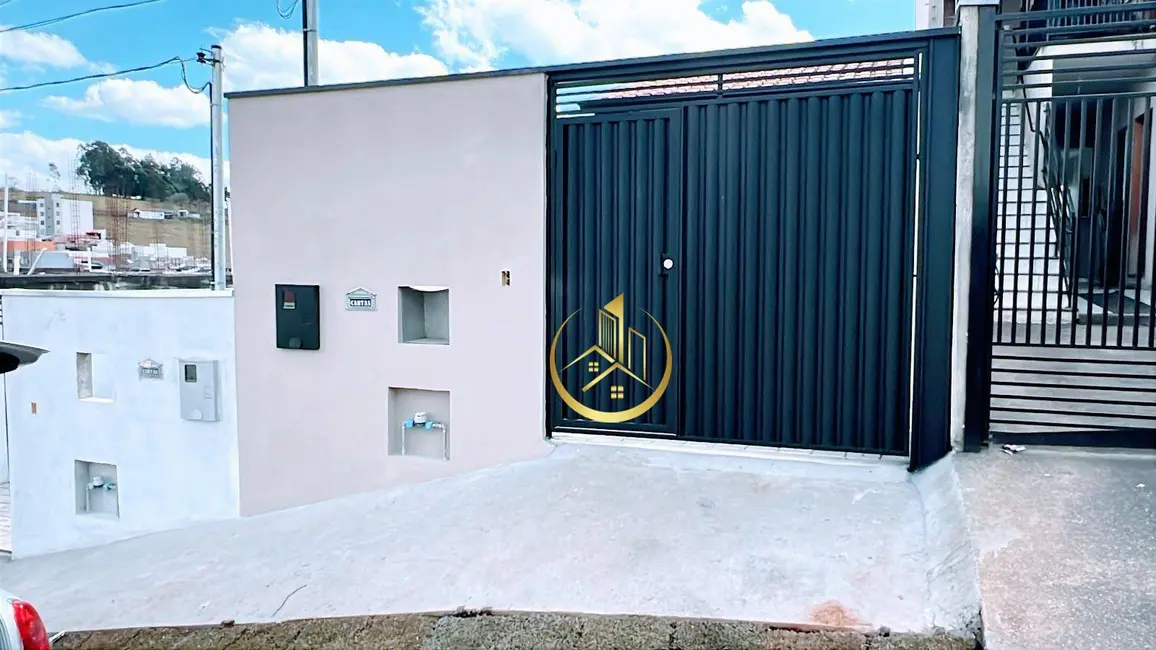 Foto 1 de Casa com 2 quartos à venda, 100m2 em Parque Real, Pouso Alegre - MG