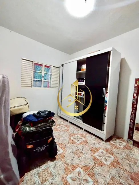 Foto 5 de Casa com 2 quartos à venda, 120m2 em Pouso Alegre - MG