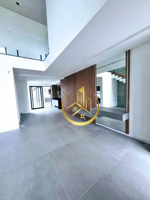 Foto 2 de Casa de Condomínio com 3 quartos à venda, 240m2 em Pouso Alegre - MG