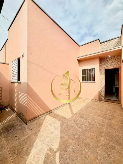 Foto 1 de Casa com 3 quartos à venda, 100m2 em Parque Real, Pouso Alegre - MG