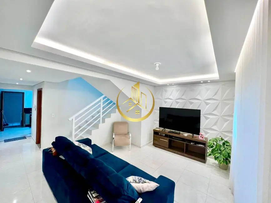 Foto 1 de Casa com 2 quartos à venda, 90m2 em Pouso Alegre - MG