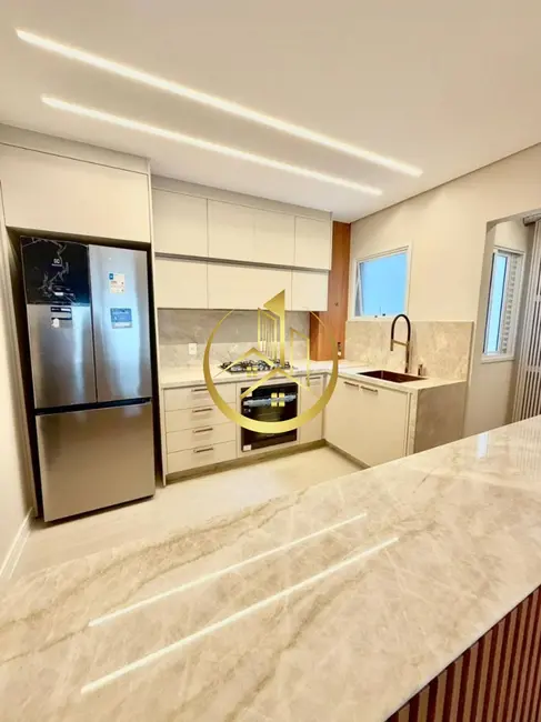Foto 4 de Apartamento com 3 quartos à venda, 98m2 em Pouso Alegre - MG