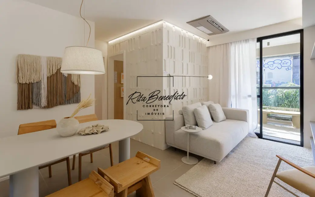 Apartamento com 2 quartos à venda, 53m2 em Santo Cristo, Rio De Janeiro - RJ - imagem 2 Foto 2 de Apartamento com 2 quartos à venda, 53m2 em Santo Cristo, Rio De Janeiro - RJ