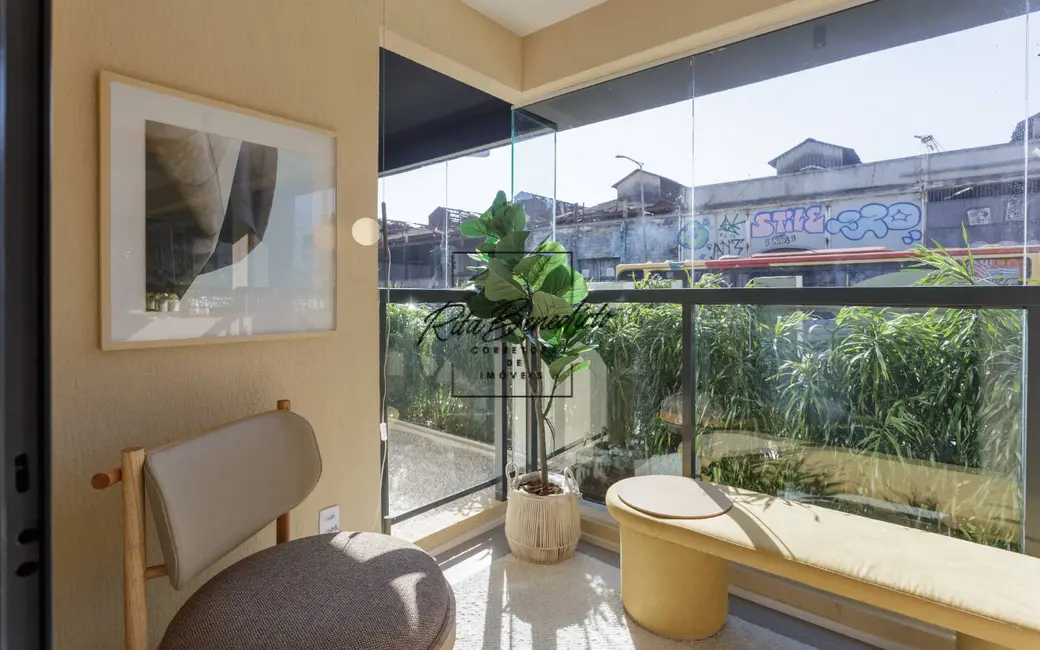 Apartamento com 2 quartos à venda, 53m2 em Santo Cristo, Rio De Janeiro - RJ - imagem 6 Foto 6 de Apartamento com 2 quartos à venda, 53m2 em Santo Cristo, Rio De Janeiro - RJ