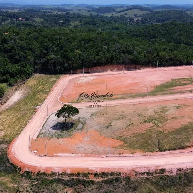 Terreno / Lote à venda, 450m2 em Saquarema - RJ - imagem 4 Foto 4 de Terreno / Lote à venda, 450m2 em Saquarema - RJ