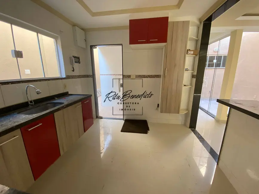 Foto 4 de Casa com 3 quartos à venda, 120m2 em Jardim Atlântico Oeste (Itaipuaçu), Marica - RJ
