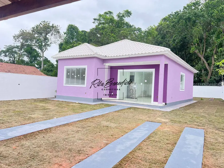 Foto 2 de Casa com 2 quartos à venda, 104m2 em Chácaras de Inoã (Inoã), Marica - RJ