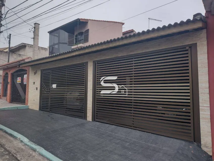 Casa com 3 quartos à venda, 236m2 em Parque Erasmo Assunção, Santo Andre - SP - imagem 1 Foto 1 de Casa com 3 quartos à venda, 236m2 em Parque Erasmo Assunção, Santo Andre - SP