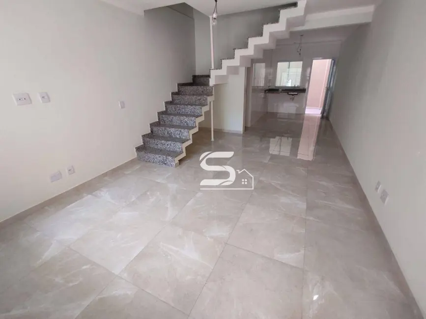 Foto 1 de Sobrado com 2 quartos à venda, 80m2 em Vila Paulo Silas, São Paulo - SP