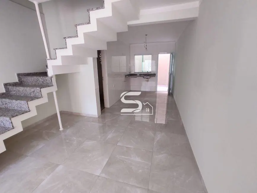 Sobrado com 2 quartos à venda, 80m2 em Vila Paulo Silas, São Paulo - SP - imagem 2 Foto 2 de Sobrado com 2 quartos à venda, 80m2 em Vila Paulo Silas, São Paulo - SP