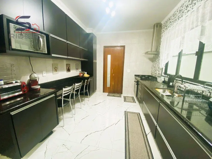 Sobrado com 3 quartos à venda, 190m2 em Vila Alpina, São Paulo - SP - imagem 8 Foto 8 de Sobrado com 3 quartos à venda, 190m2 em Vila Alpina, São Paulo - SP