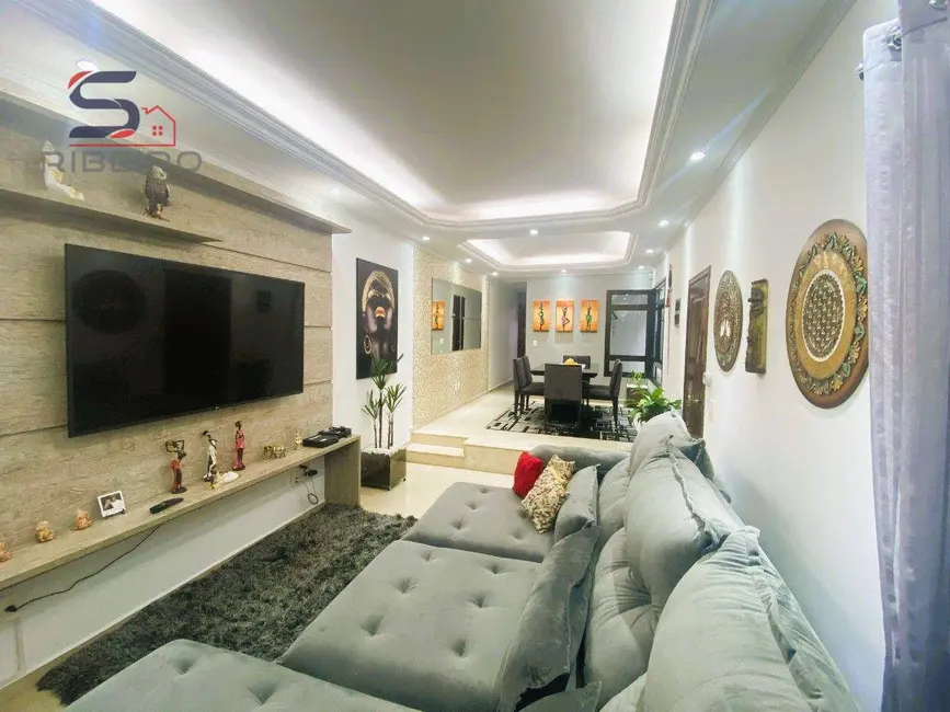 Sobrado com 3 quartos à venda, 190m2 em Vila Alpina, São Paulo - SP - imagem 2 Foto 2 de Sobrado com 3 quartos à venda, 190m2 em Vila Alpina, São Paulo - SP