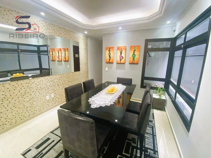 Sobrado com 3 quartos à venda, 190m2 em Vila Alpina, São Paulo - SP - imagem 5 Foto 5 de Sobrado com 3 quartos à venda, 190m2 em Vila Alpina, São Paulo - SP