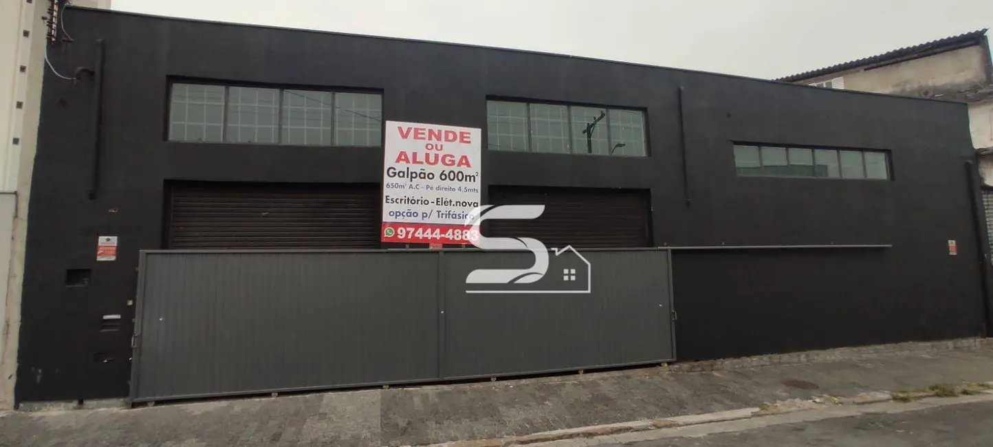 Foto 1 de Armazém / Galpão à venda, 590m2 em Casa Branca, Santo Andre - SP
