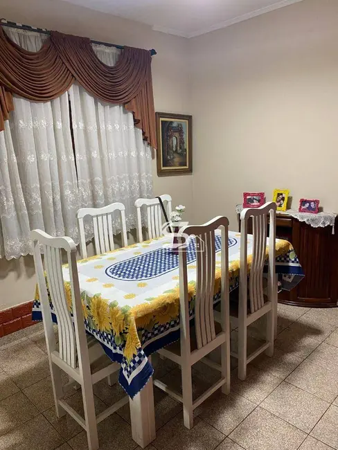 Sobrado com 2 quartos à venda, 137m2 em Jardim Guairaca, São Paulo - SP - imagem 8 Foto 8 de Sobrado com 2 quartos à venda, 137m2 em Jardim Guairaca, São Paulo - SP