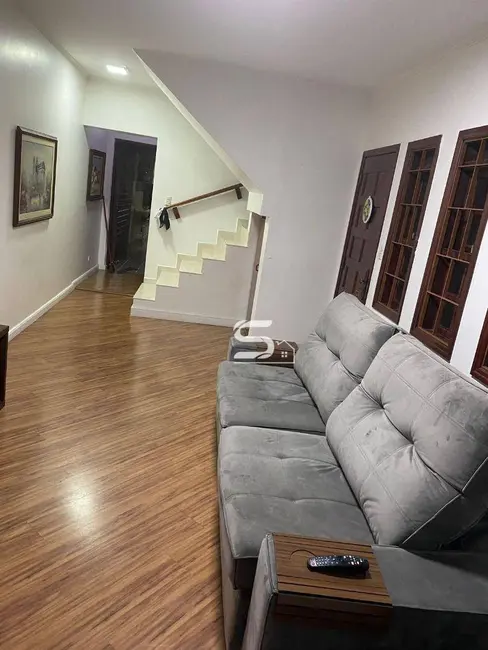 Sobrado com 2 quartos à venda, 137m2 em Jardim Guairaca, São Paulo - SP - imagem 5 Foto 5 de Sobrado com 2 quartos à venda, 137m2 em Jardim Guairaca, São Paulo - SP