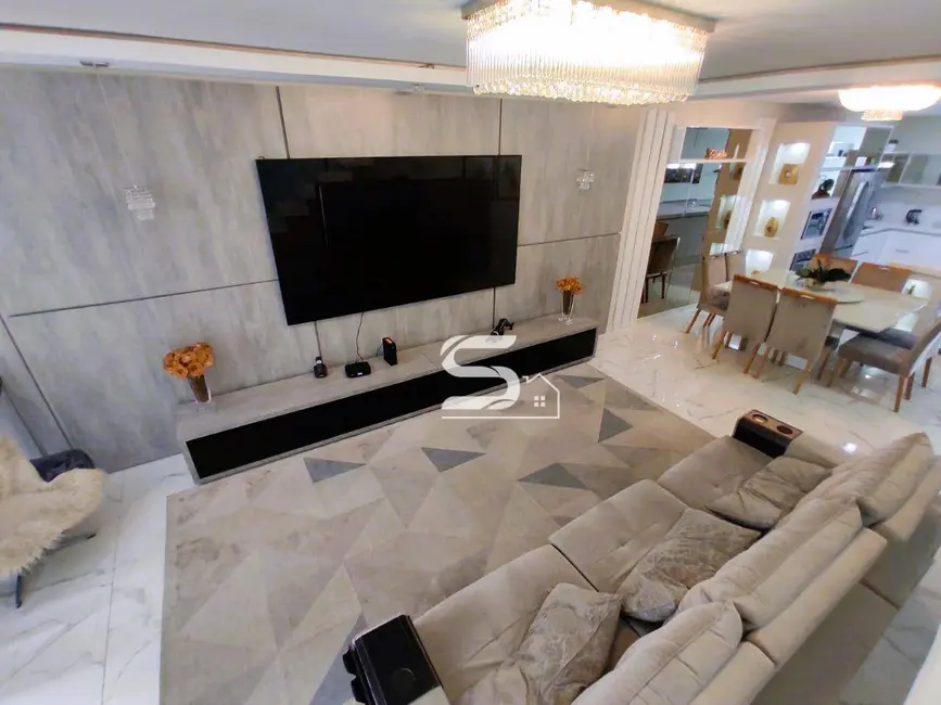 Foto 3 de Sobrado com 4 quartos à venda, 133m2 em Jardim Guairaca, São Paulo - SP