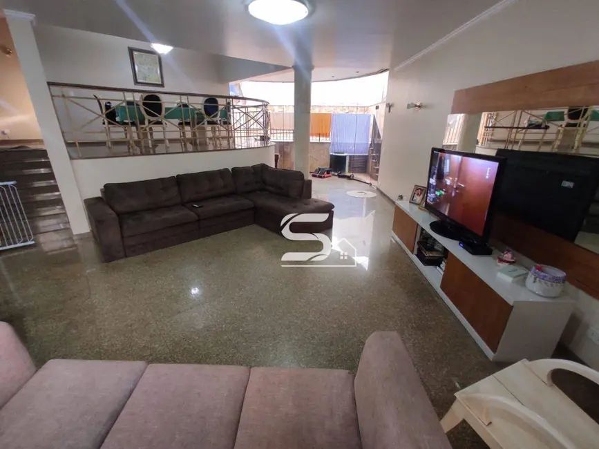 Sobrado com 3 quartos à venda, 306m2 em Sítio da Figueira, São Paulo - SP - imagem 4 Foto 4 de Sobrado com 3 quartos à venda, 306m2 em Sítio da Figueira, São Paulo - SP