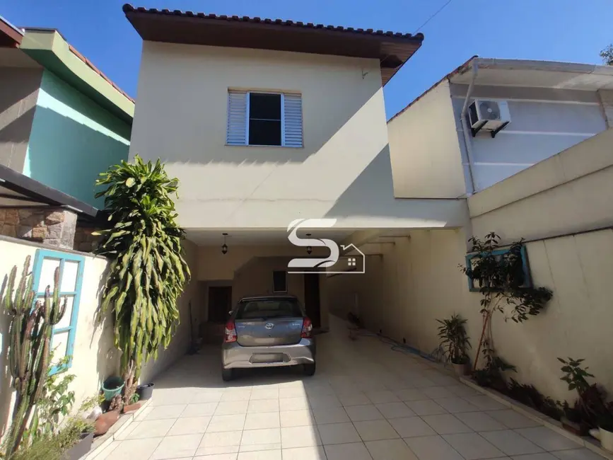 Sobrado com 3 quartos à venda, 168m2 em Sítio da Figueira, São Paulo - SP - imagem 1 Foto 1 de Sobrado com 3 quartos à venda, 168m2 em Sítio da Figueira, São Paulo - SP