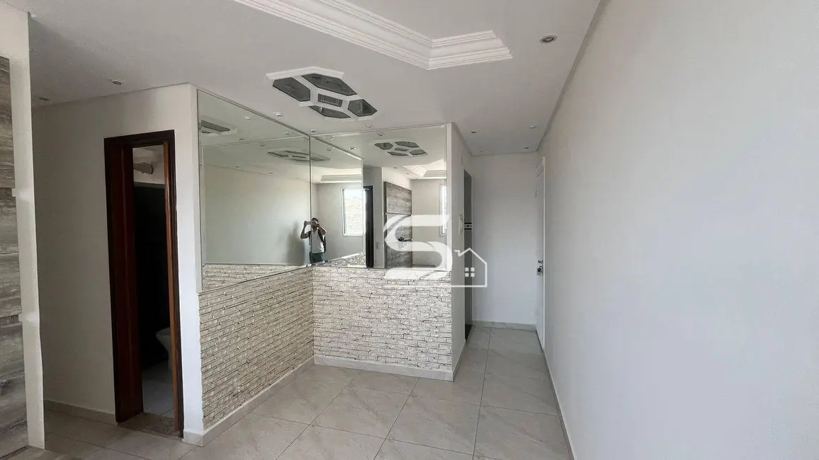 Foto 2 de Apartamento com 2 quartos à venda, 44m2 em Jardim Guairaca, São Paulo - SP