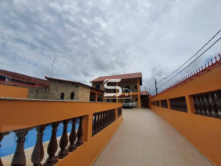 Foto 7 de Casa com 3 quartos à venda, 390m2 em Mongagua - SP