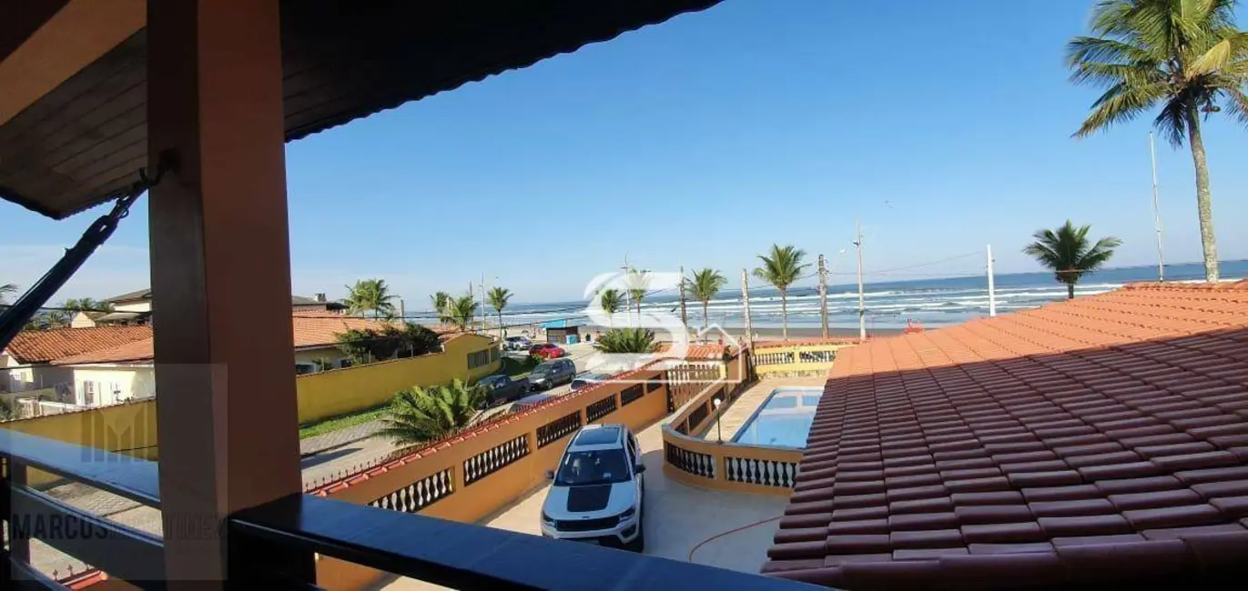 Foto 6 de Casa com 3 quartos à venda, 390m2 em Mongagua - SP