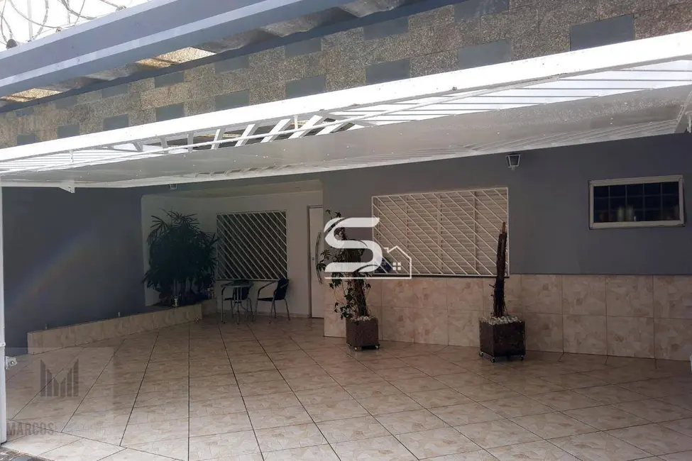 Foto 1 de Casa com 4 quartos à venda, 250m2 em Jardim Guairaca, São Paulo - SP