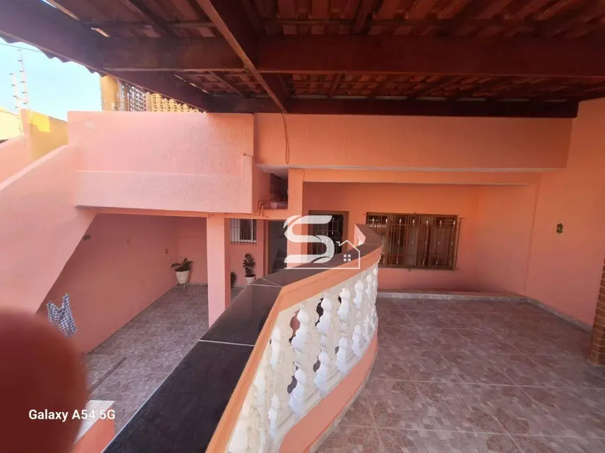 Casa com 5 quartos à venda, 140m2 em Jardim Teresa, São Paulo - SP - imagem 7 Foto 7 de Casa com 5 quartos à venda, 140m2 em Jardim Teresa, São Paulo - SP