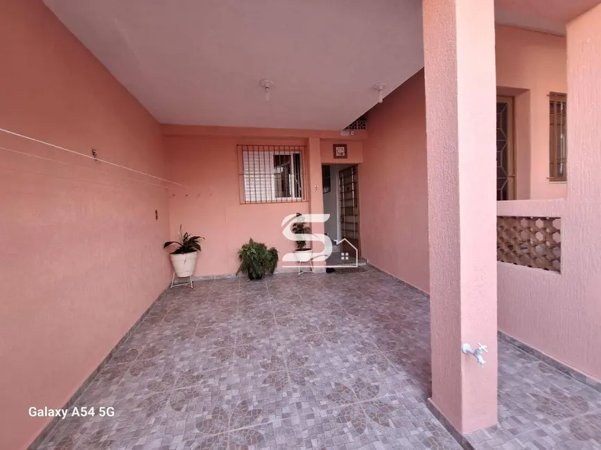 Casa com 5 quartos à venda, 140m2 em Jardim Teresa, São Paulo - SP - imagem 9 Foto 9 de Casa com 5 quartos à venda, 140m2 em Jardim Teresa, São Paulo - SP