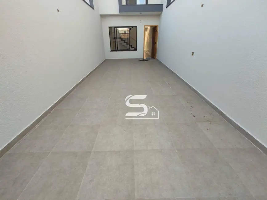 Sobrado com 3 quartos à venda, 120m2 em Vila Alpina, São Paulo - SP - imagem 2 Foto 2 de Sobrado com 3 quartos à venda, 120m2 em Vila Alpina, São Paulo - SP