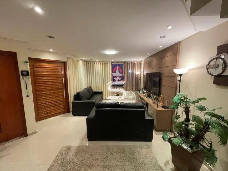 Foto 1 de Sobrado com 3 quartos à venda, 175m2 em Jardim Teresa, São Paulo - SP