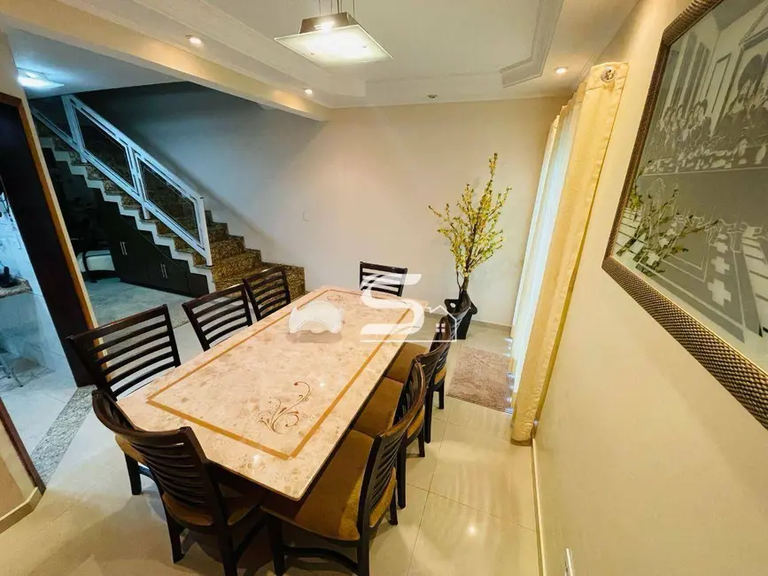 Foto 4 de Sobrado com 3 quartos à venda, 175m2 em Jardim Teresa, São Paulo - SP